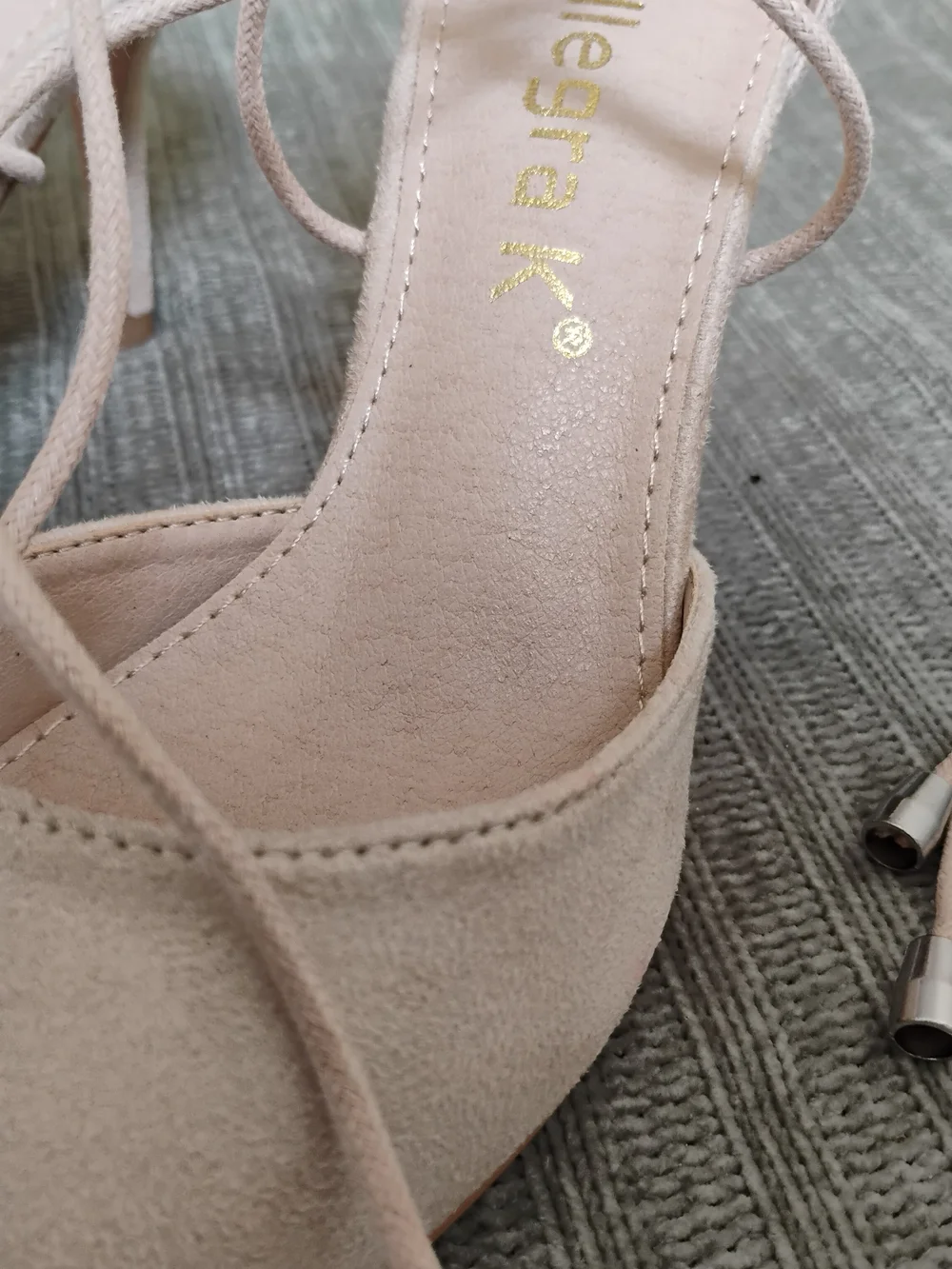 Allegra K ​chic stylish